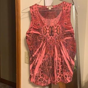 Sleeveless casual comfortable shirt